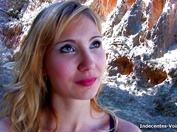 Amatrice blonde aux seins siliconés baisée par un mec musclé