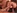 Ariana, jolie brune  petits seins