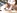 Deux salopes suceuses se partagent une mme pine