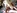 Une jeune beaut blonde arrose de sperme