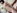 Du pserme sur la bouche d'une japonaise � chatte poilue