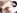 Du pserme sur la bouche d'une japonaise � chatte poilue