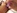 Deux amatrices tha�landaises recrut�es pour un porno amateur