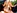 Blonde tatoue  gros seins baise contre une voiture
