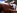 Une brune espagnole bais�e par un mec muscl�