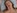 A 20 ans, elle a encore des couettes et elle aime se faire enculer
