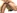 Une belle black recrut�e sur la plage et asperg�e de sperme
