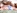 Blonde bonasse � gros seins naturels et piercings aux t�tons
