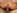 Une milf blonde suce avant de se faire baiser sa chatte ras�e