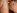 Victoria, une belle brune sexy, bais�e sur une table