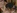 Jeune etudiante d�fonc�e dans sa chambre d'universit�