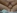 Jeune etudiante blonde � la chatte ras�e se fait baiser dans sa chambre