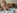 Jeune etudiante blonde � la chatte ras�e se fait baiser dans sa chambre