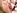 Une teen se fait dilater l'anus par une grosse pine dans son fion