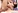 Victoria hurle quand on la baise et se fait arroser le visage