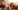 2 copines blondes se font enculer ensemble 