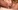 Double anale pour une mature � gros seins et sa copine rousse