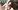 Une brune � gros seins offre une pipe en POV