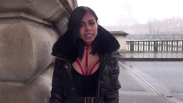 Le casting d'une colombienne  Paris