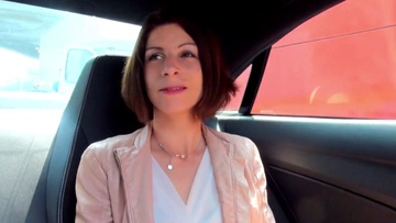 Casting anal pour cette petite brunette  Versailles